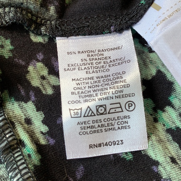 LOFT  Floral Smocked Flounce Dress - Size Small - Picture 13 of 14